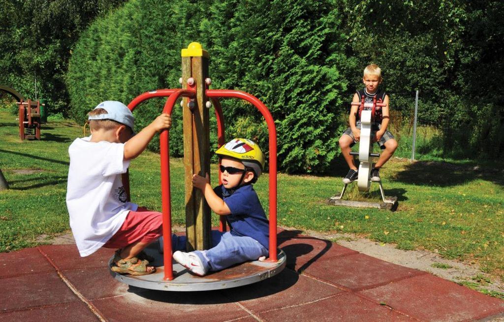 Ferienpark Freesenbruch Wohnung 4 4 - Seeschwalbe Zingst Zewnętrze zdjęcie